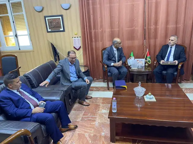 La commission nationale pour la Palestine avec l’ambassadeur et son équipe