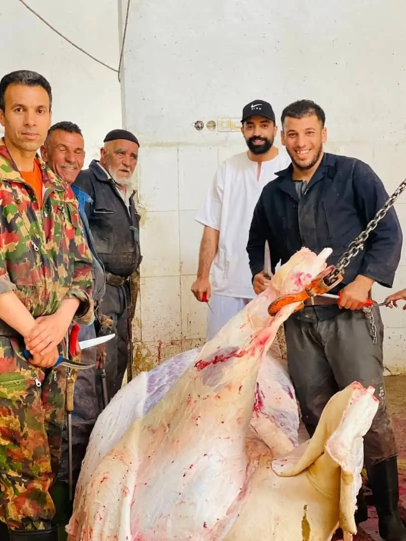جمعية «وافعلوا الخير» بفرندة توزع أكثر من 370 حصة من لحوم الأضاحي على العائلات المعوزة