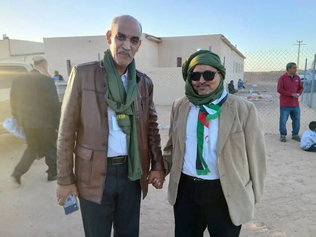 رئيس تكتل الحصن المتين يلتقي المناضل الصحراوي سيدي محمد ددش بمخيمات اللاجئين