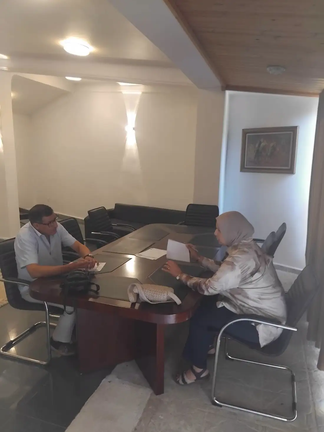 جلسة عمل بين الناطق الرسمي لتكتل الحصن المتين ورئيسة لجنة الإعلام والاتصال لتطوير العمل الإعلامي